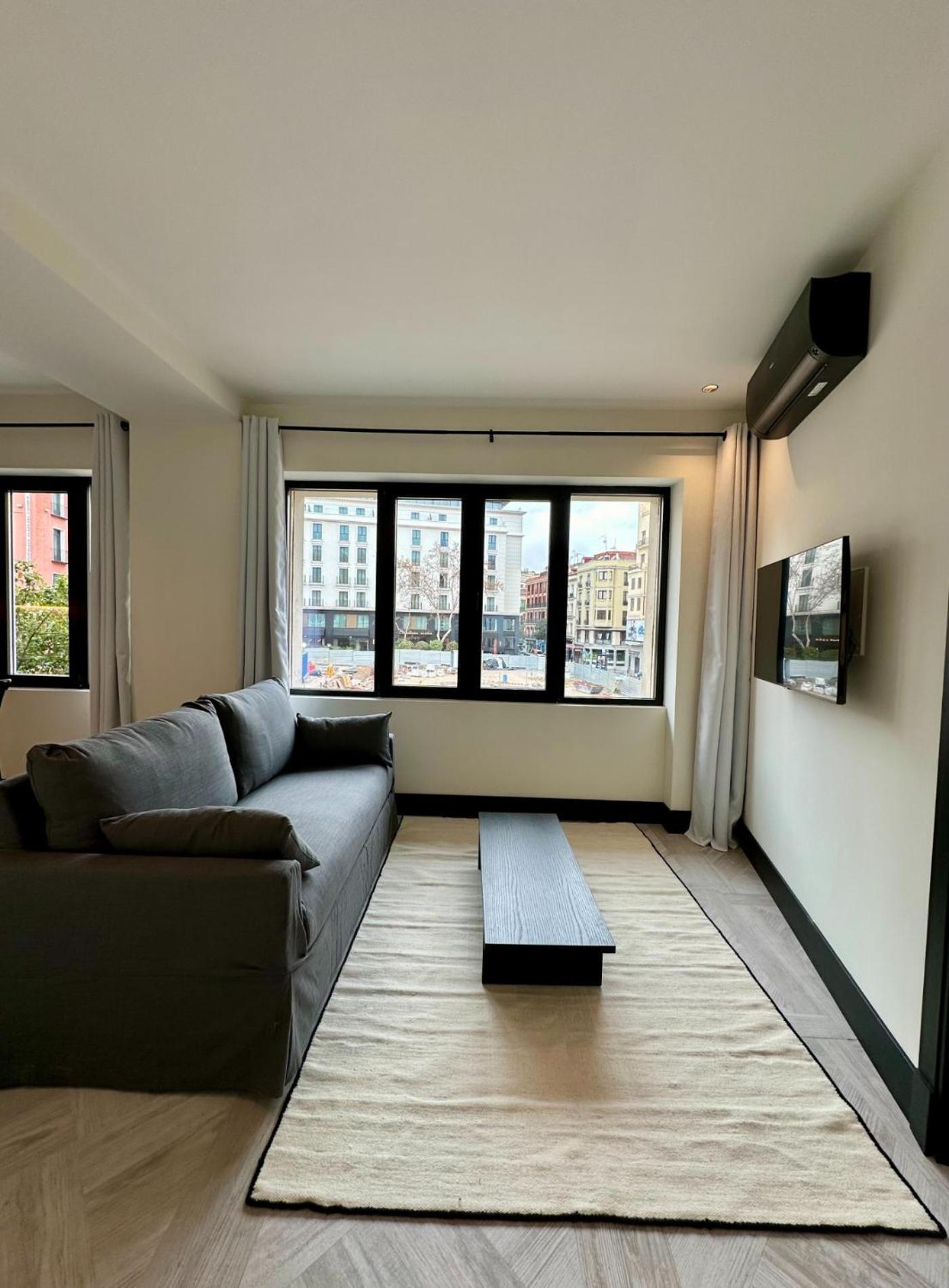 Chic Apt Para 4Pax En Plaza Del Carmen-Gran Via E2 Madrid Buitenkant foto